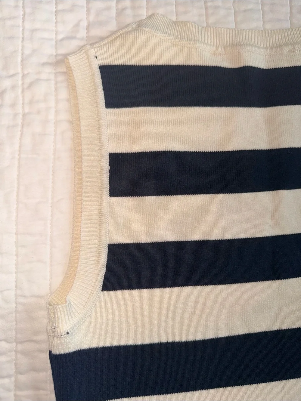 Zara Women’s Striped Black and White/Cream Cropped Tank Top size XS